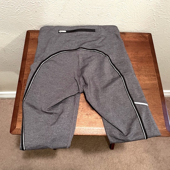 LULULEMON Speed Up Tight 28” - Picture 3 of 7